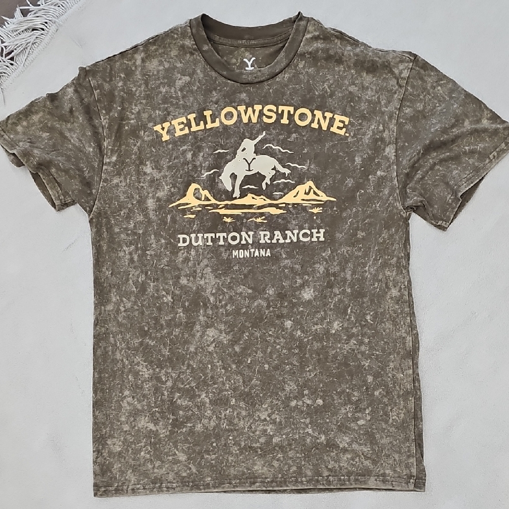 Yellowstone Dutton Ranch Graphic T-Shirt - Brown